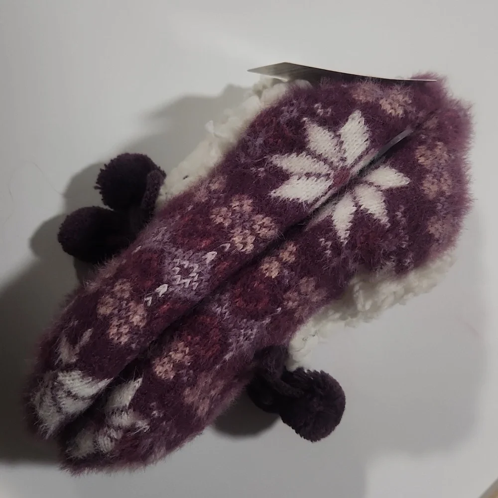 NWT Muk Luks Purple And White Ballerina Slippers S/M 5-7 KIDS
